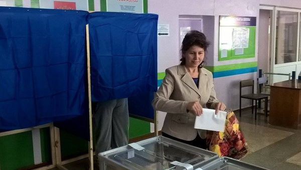 Предварительное голосование партии Единая Россия. Участок в школе №29 города Симферополя