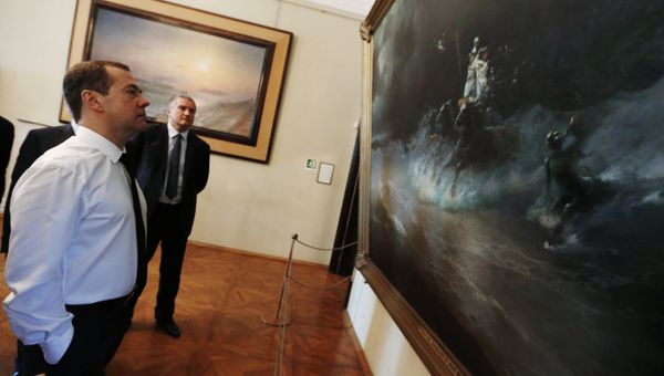 Рабочая поездка премьер-министра РФ Д. Медведева в Крымский федеральный округ. День второй