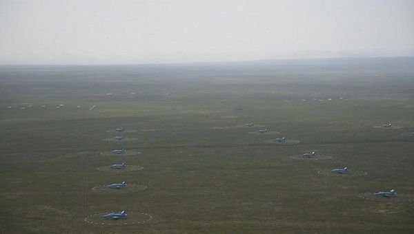 Авиадартс в Крыму: самолеты и мишени с высоты птичьего полета