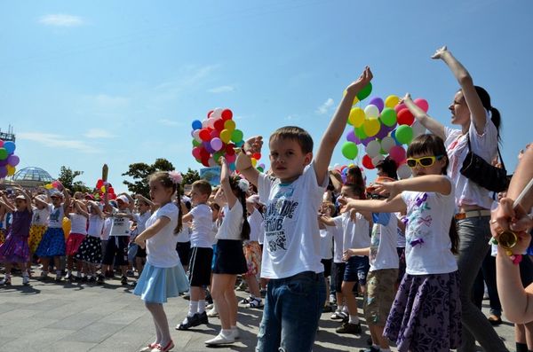 Парад дошколят в Ялте