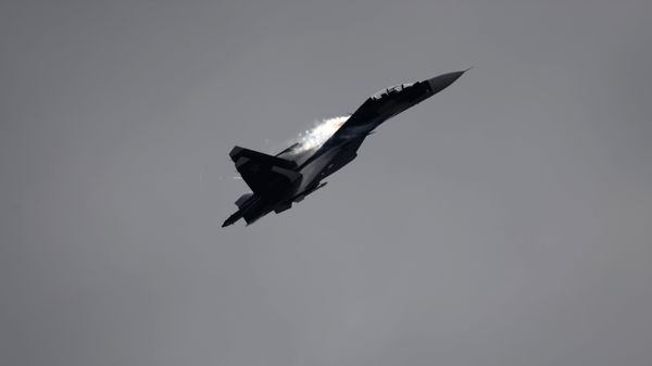 Истребитель Су-27