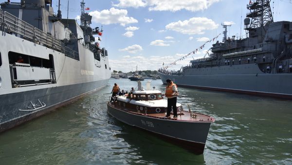 Новейший фрегат Адмирал Григорович прибыл на место своего постоянного базирования в Севастополь