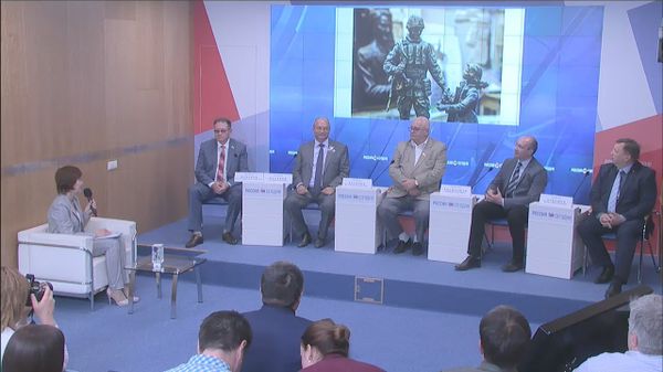 Пресс-конференция на тему: Крымская история в бронзе: открытие памятника Вежливым людям