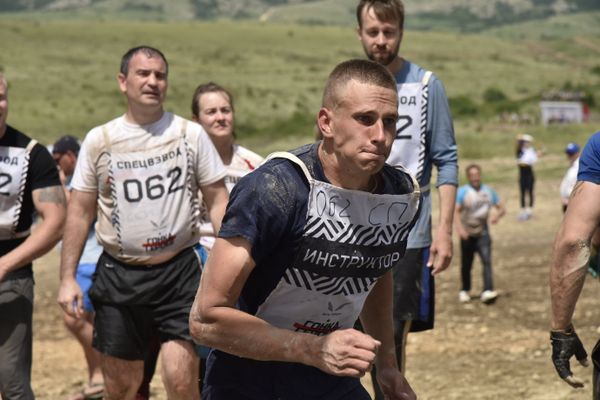 Гонка героев в Крыму
