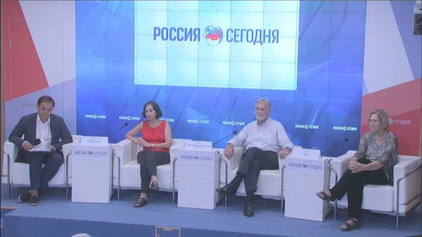 Пресс-конференция членов делегации американских правозащитников, находящихся с визитом в Крыму
