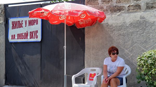 Отдых на пляже Алушты