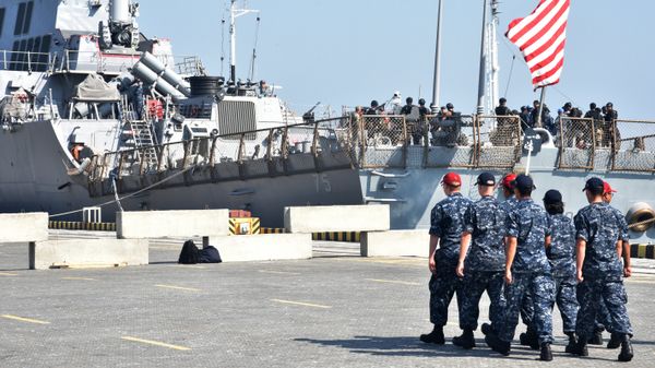 Украинско-американские военные учения Sea Breeze-2015 в Черном море
