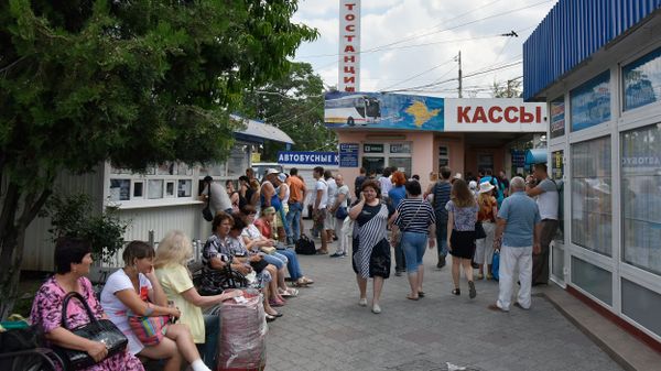Автостанция Курортная на железнодорожном вокзале в Симферополе