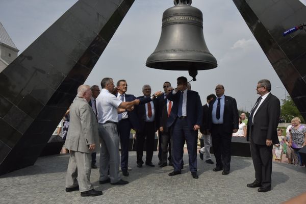 Французские делегаты в Крыму посетили мемориал Красный Французские делегаты в Крыму посетили мемориал Красный