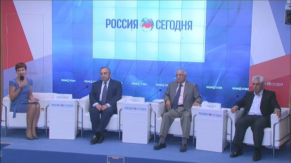 Пресс-конференция членов иорданской делегации общественно-политических деятелей, находящихся с визитом в Крыму Пресс-конференция членов иорданской делегации общественно-политических деятелей, находящихся с визитом в Крыму