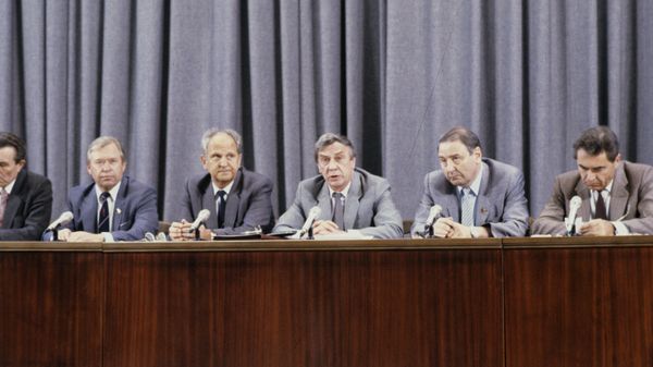 А.И. Тизяков, В.А. Стародубцев, Б.К. Пуго, Г.И. Янаев, О.Д. Бакланов
