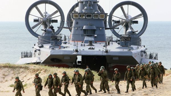 Военные учения