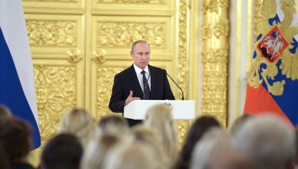 Церемония вручения президентом РФ В. Путиным госнаград победителям и призерам олимпийской сборной РФ
