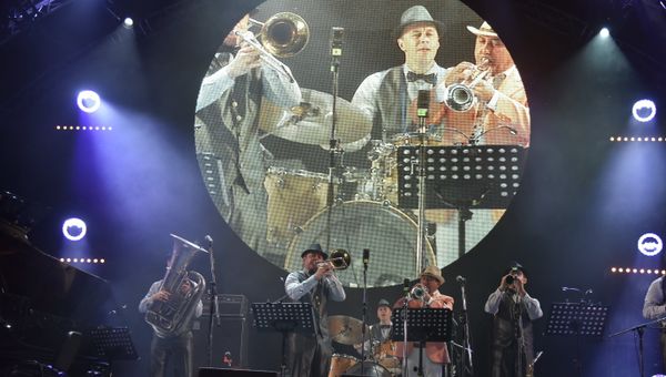 Ростовский диксилэнд на джазовом фестивале Koktebel Jazz Party