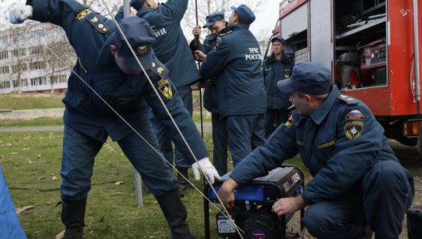 Установка палаток для обогрева в Крыму