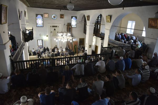 Намаз в честь праздника Курбан-байрам в Ханской мечети в Бахчисарае