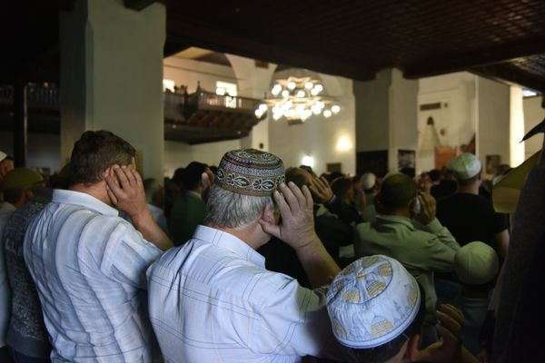 Намаз в честь праздника Курбан-байрам в Ханской мечети в Бахчисарае
