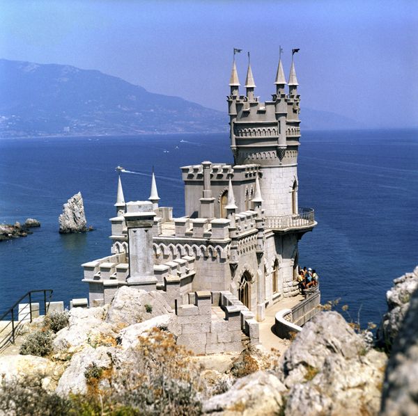 Замок Ласточкино гнездо