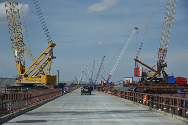 Строительство Крымского моста