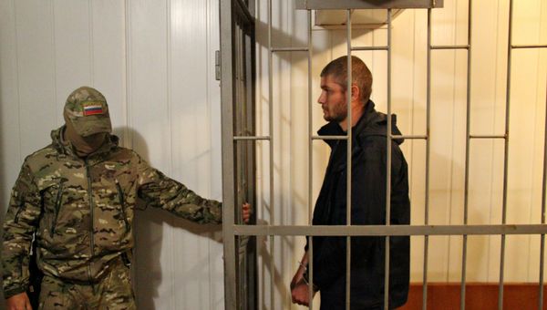 Пятеро подозреваемых в создании и участии в ячейке Хизб ут-Тархрир арестованы судом на два месяца. Один из подозреваемых