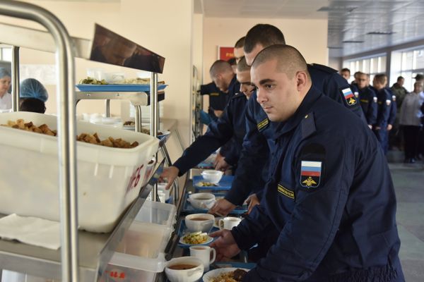 Отправка призывников в армию