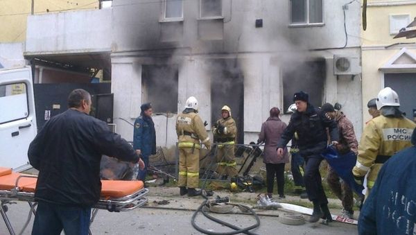 Сотрудники МЧС ликвидировали пожар в частном доме в Евпатории