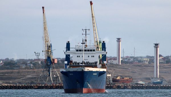 Паром Варяг отправился в Турцию