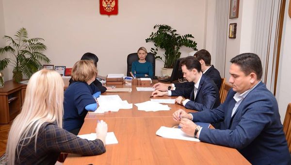 Рабочее совещание в Государственном комитете по государственной регистрации и кадастру РК Рабочее совещание в Государственном комитете по государственной регистрации и кадастру РК