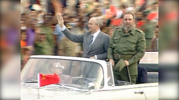 Фидель Кастро умер в возрасте 90 лет. Кадры из жизни кубинского революционера