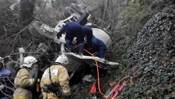 ДТП с участием грузового автомобиля MAN в Большой Ялте