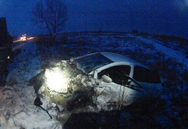 Спасатели помогли в ликвидации последствий ДТП с тремя авто