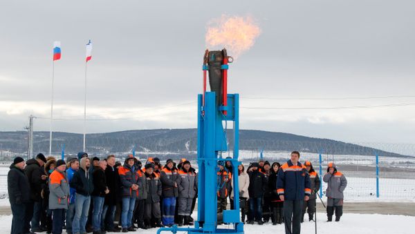 Начало подачи газа в Крым с материковой России