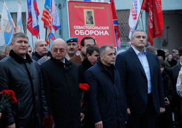 Открытие памятника Народному ополчению всех времен в Симферополе 
