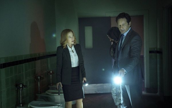 Кадр из сериала Секретные материалы