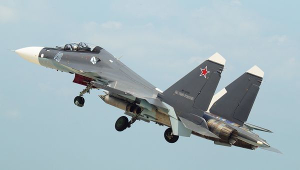 Самолет Су-30СМ Черноморского флота. Архивное фото