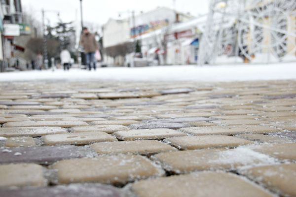 Новая тротуарная плитка в центре Симферополя