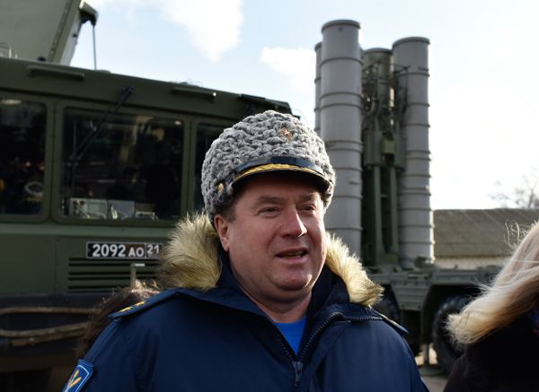 Командующий четвертой армией ВВС и ПВО генерал-майор Виктор Севастьянов