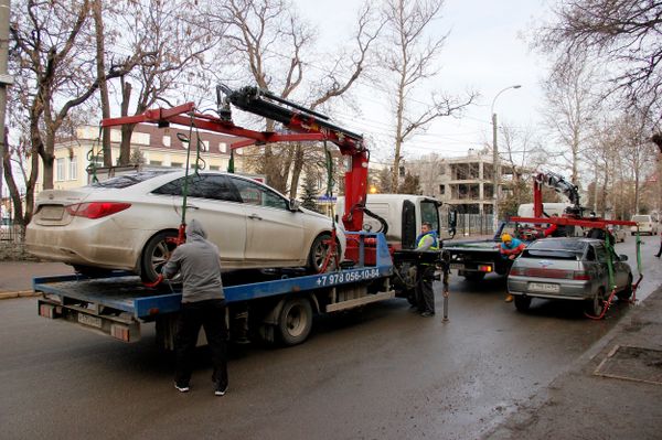 Эвакуация автомобилей в Симферополе