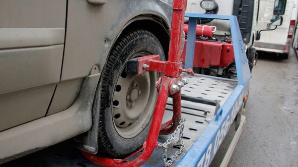 Эвакуация автомобилей в Симферополе Эвакуация автомобилей в Симферополе