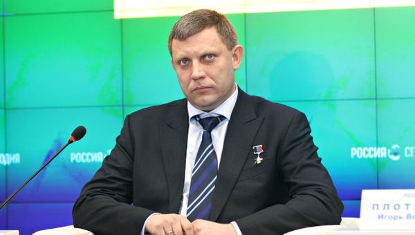 Глава ДНР Александр Захарченко на пресс-конференции в мультимедийном пресс-центре МИА Россия сегодня в Симферополе