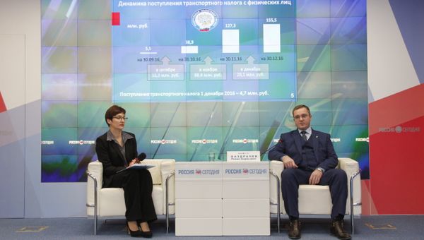 Руководитель Управления Федеральной налоговой службы по Республики Крым Роман Наздрачев на пресс-конференции в мультимедийном пресс-центре МИА Россия сегодня в Симферополе