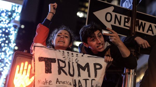 Акция протеста против Дональда Трампа в Нью-Йорке