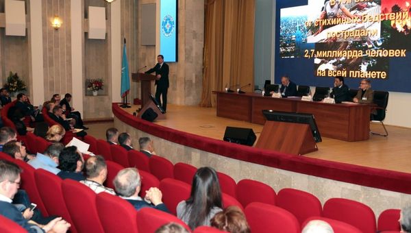 Торжественная церемония передачи сертификатов ООН во Всероссийском научно-исследовательском институте по проблемам гражданской обороны и чрезвычайных ситуаций МЧС России