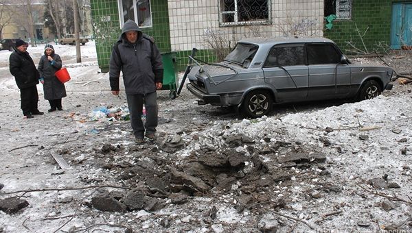 Последствия ночного обстрела в ДНР. Архивное фото.