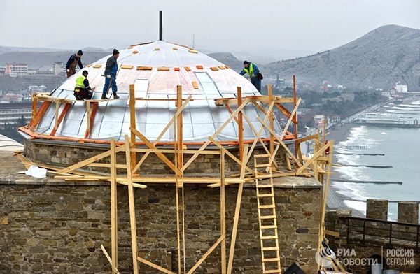 Реконструкция Генуэзской крепости в Судаке