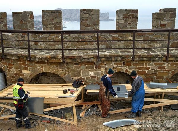Реконструкция Генуэзской крепости в Судаке