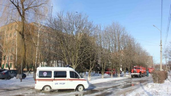 Автомобили экстренных служб на месте терракта. 8 февраля 2017 года.
