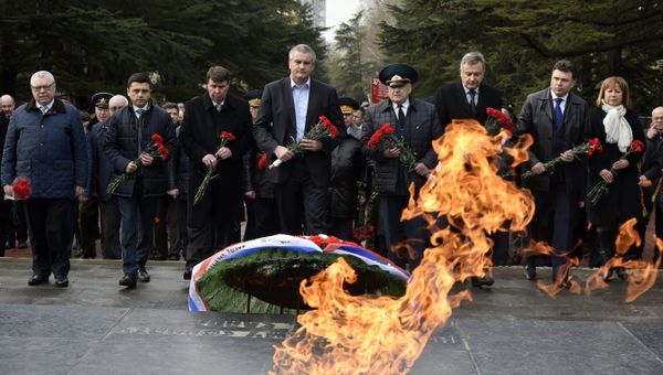Торжественные мероприятия в Симферополе, посвященные Дню защитника Отечества Торжественные мероприятия в Симферополе, посвященные Дню защитника Отечества