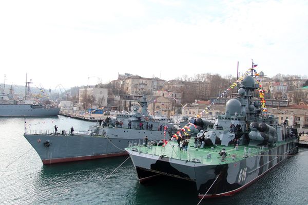 День защитника Отечества в Севастополе