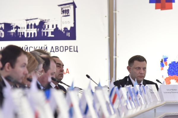 Первое заседание Интеграционного комитета Россия - Донбасс в Ливадийском дворце (Ялта) Первое заседание Интеграционного комитета Россия - Донбасс в Ливадийском дворце (Ялта)